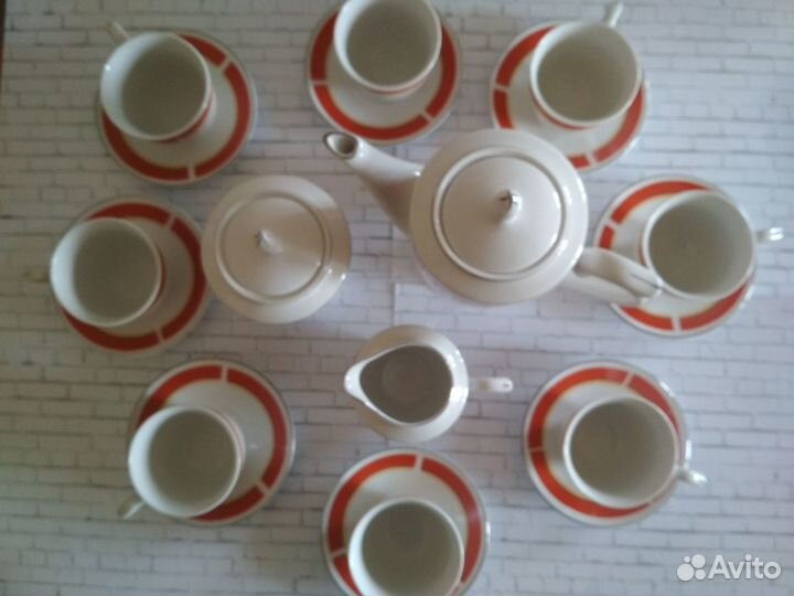 Кофейный сервиз на 8 персон