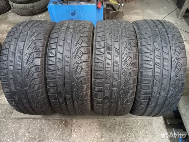 Pirelli Winter Sottozero 240 Serie II 235/45 R17 97V
