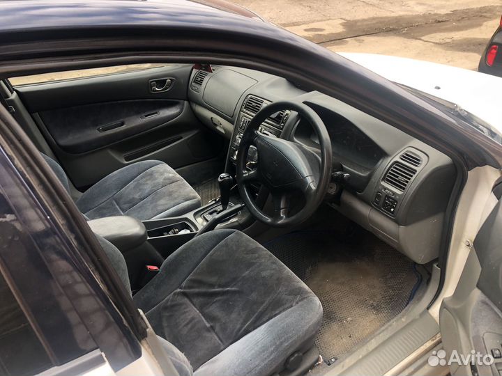 Mitsubishi Legnum 1.8 AT, 1997, 250 000 км