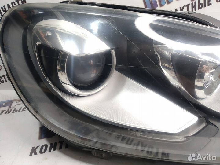 Фара ксенон передняя правая Volkswagen Golf 6 2.0