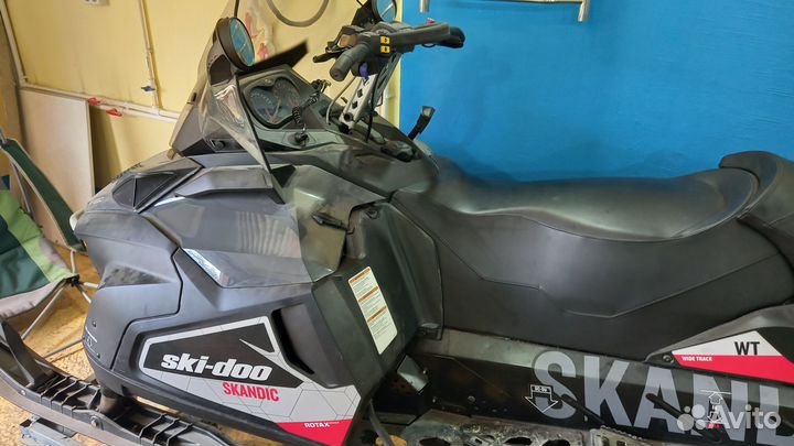 Продам снегоход BRP Ski-Doo Skandic WT550F