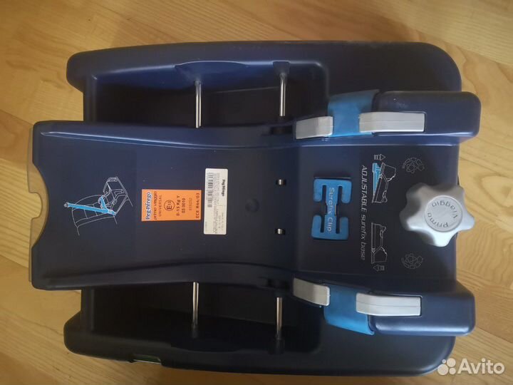 Автомобильное кресло-люлька Peg-Perego