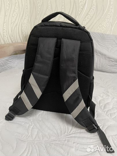 Рюкзак школьный