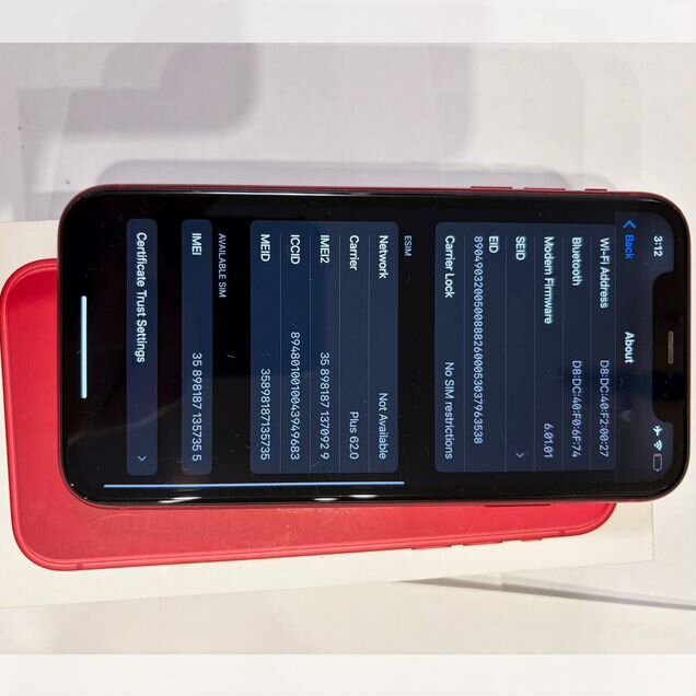 iPhone 11, 64 ГБ, SIM + eSIM