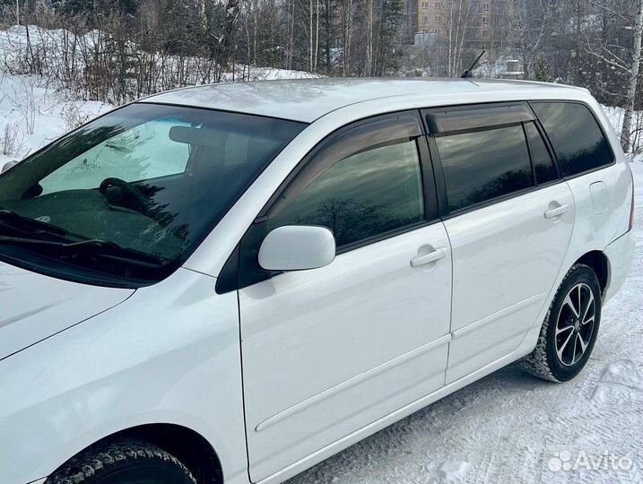 Toyota Corolla Fielder 1.5 AT, 2001, 299 000 км
