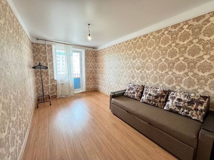 3-к. квартира, 100 м², 7/10 эт.