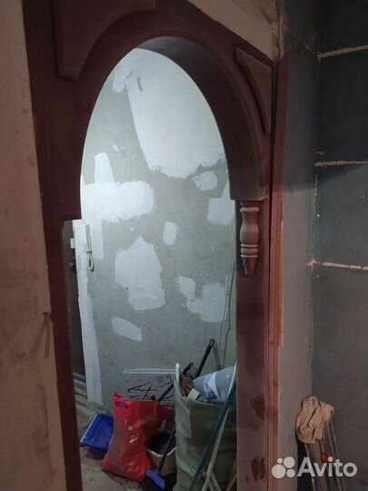 Двери межкомнатные из массива