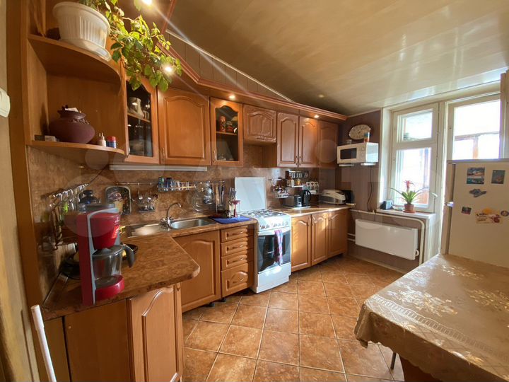 3-к. квартира, 74 м², 5/5 эт.