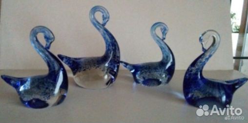 Лебеди стеклянные