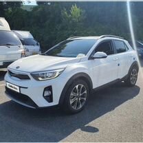 Kia Stonic 1.4 AT, 2019, 35 000 км, с пробегом, цена 1 240 000 руб.