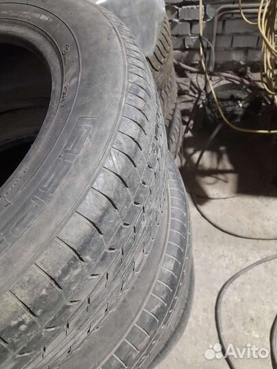 Yokohama BluEarth AE51 215/65 R16