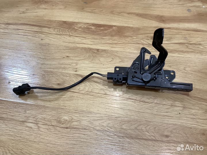 Замок капота Kia Rio, Kia X Line