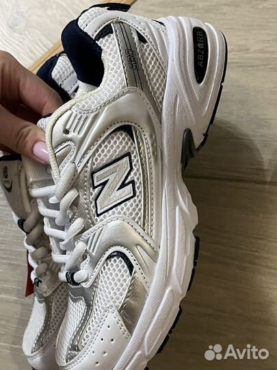 Кроссовки new balance 530