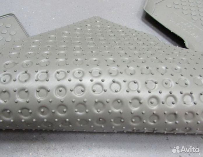 Коврики Jeep Cherokee KJ 2001-2007