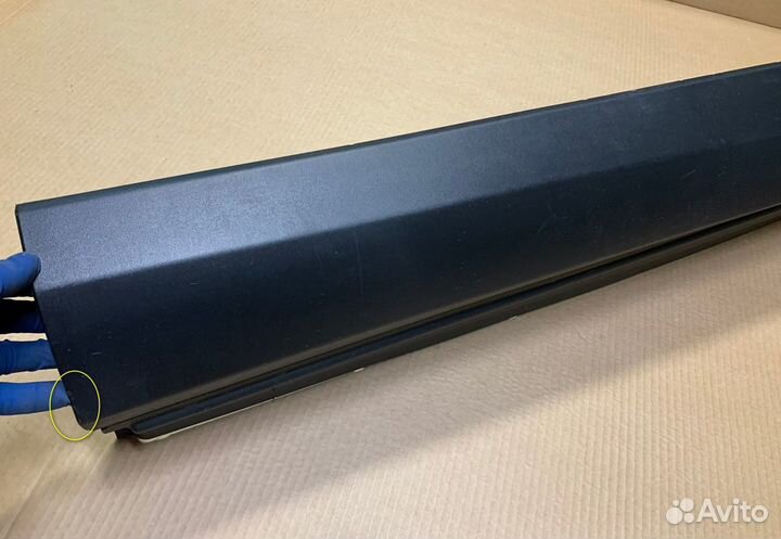 Молдинг, накладка двери передней RH Rav-4, Rav 4