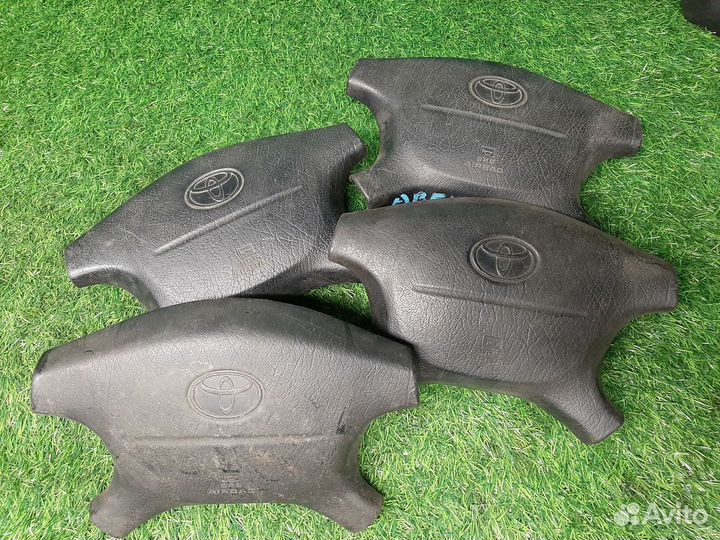 В наличии:Подушка безопасности Toyota Avensis 1