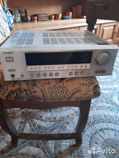 AV Ресивер onkyo