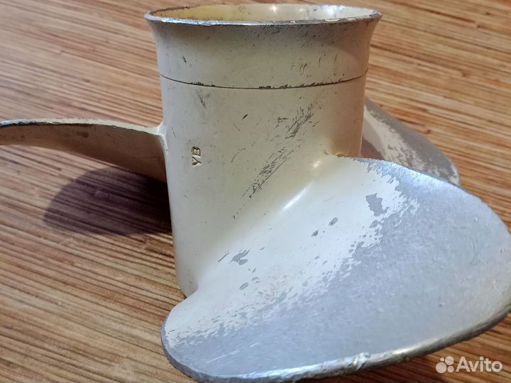 Винт гребной Solas 9,9