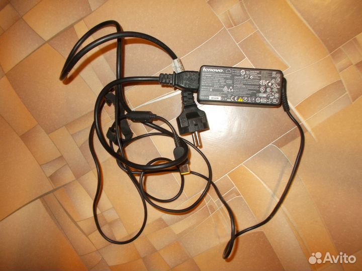 Зарядка для ноутбука Леново (20v 2.25a)