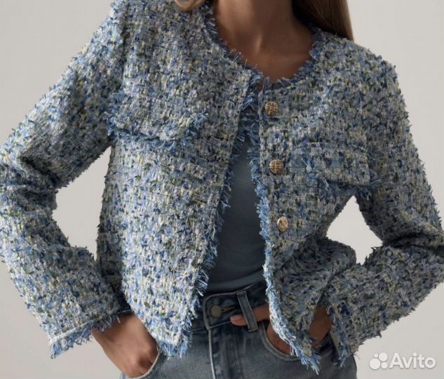 Твидовый жакет голубой