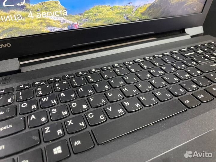 Ноутбук Lenovo Celeron N3350 / 4GB + SSD 128GB