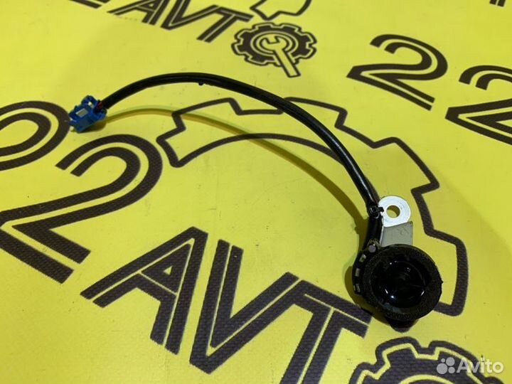 Динамик высокочастотный передний правый Toyota Ist