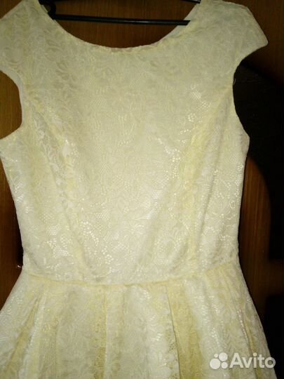 Платье праздничное