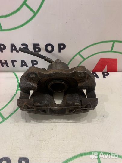 Суппорт передний левый Opel Astra H Z16XER 2008