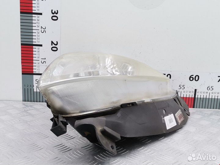 Фара передняя для Peugeot-Citroen Picasso 6205W0