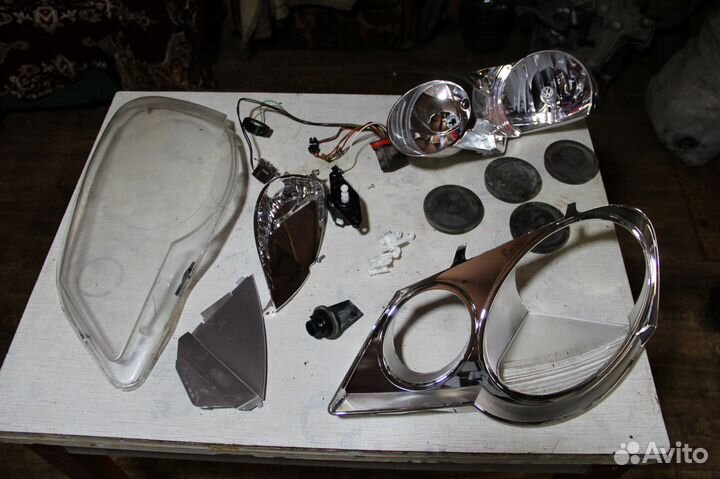 Стекло фары Фольксваген поло 4