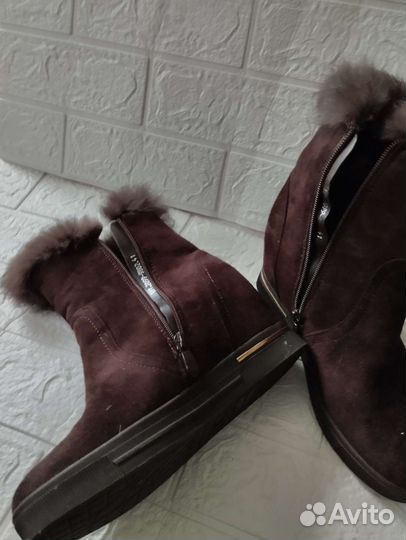 Полусапожки женские замшевые с мехом