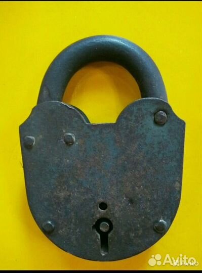 Замок амбарный