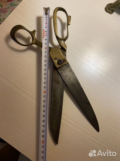 Старинные ножницы большого размера