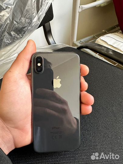 iPhone X, 64 ГБ