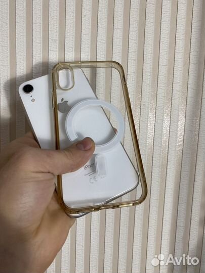 iPhone Xr, 64 ГБ