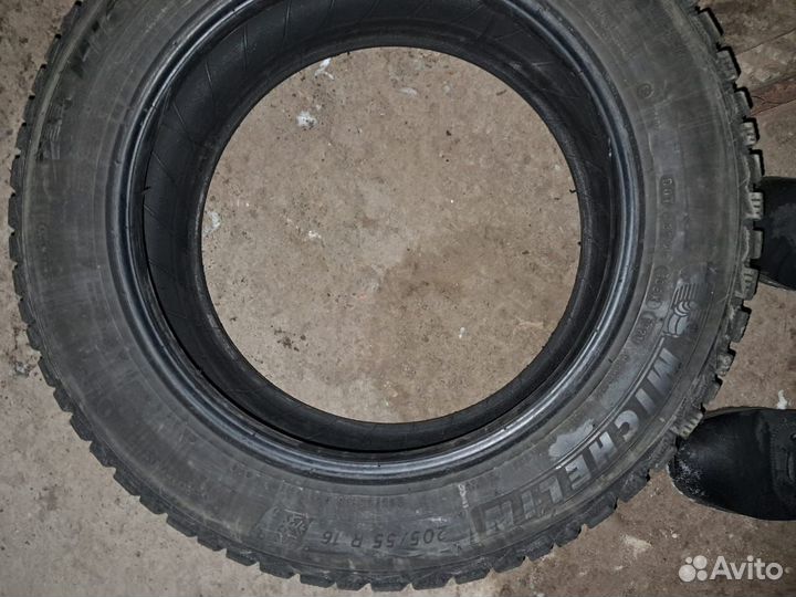 Michelin X-Ice North 4 205/55 R16