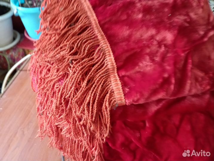 Скатерть СССР бархат 130/130 см