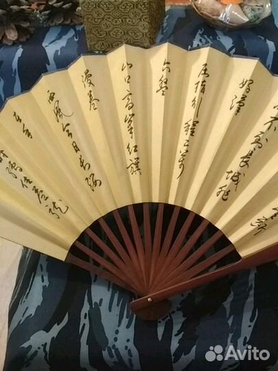 Веер китайский на подставке