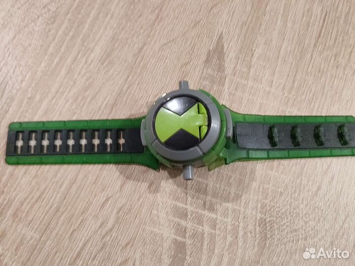 Часы Омнитрикс игрушка