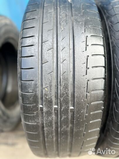 Continental PremiumContact 6 215/65 R16 98H