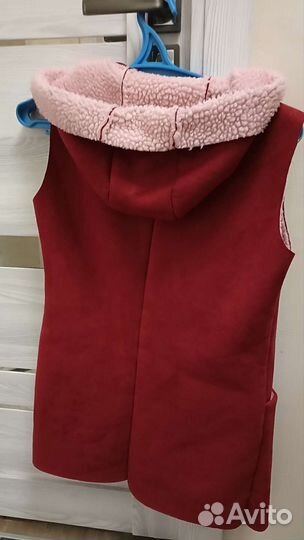 Жилетка женская