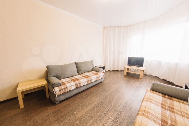 1-к. квартира, 40 м², 7/14 эт.