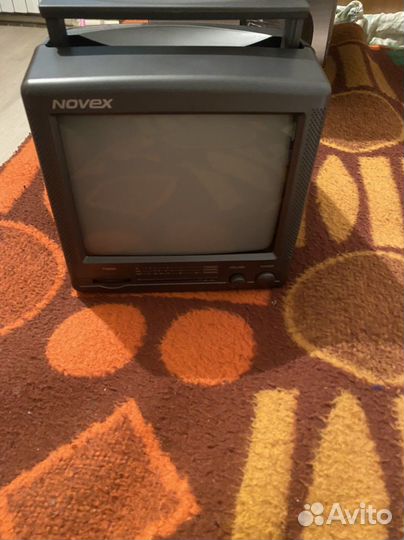 Переносной телевизор