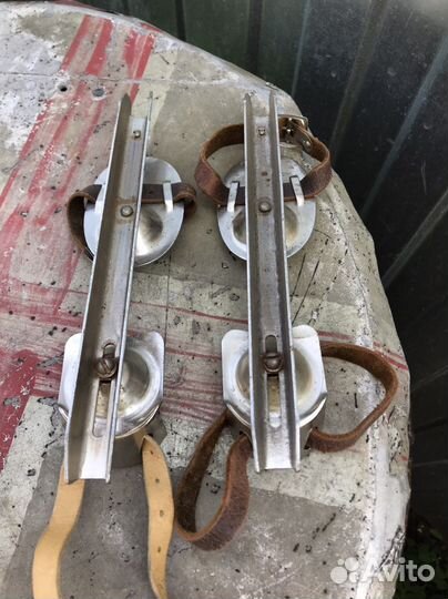 Коньки с двойными лезвиями для начинающих СССР