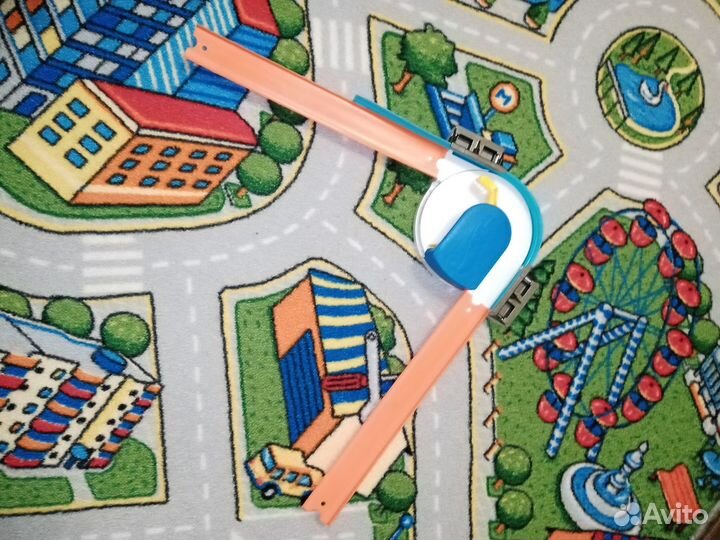 Ускоритель для трек-трассы хот вилс