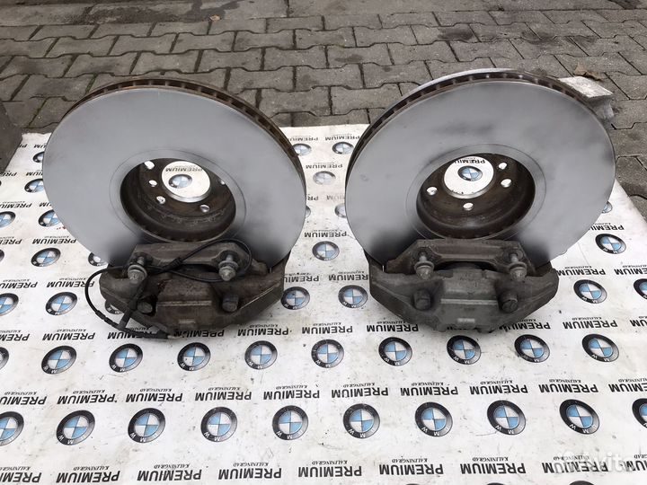 Передние тормоза BMW X5 F15 M50D
