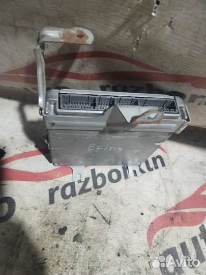 Блок управления двигателем Mazda Efini Ms-8 MB5P