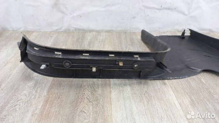 Накладка порога (внутренняя) правая Volkswagen