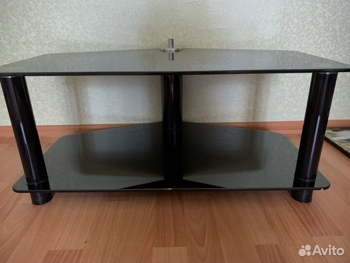 Стеклянная тумба под тв