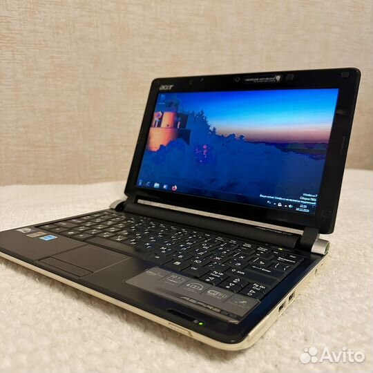 Шустрый нетбук Acer 2GB/Ssd60/Atom